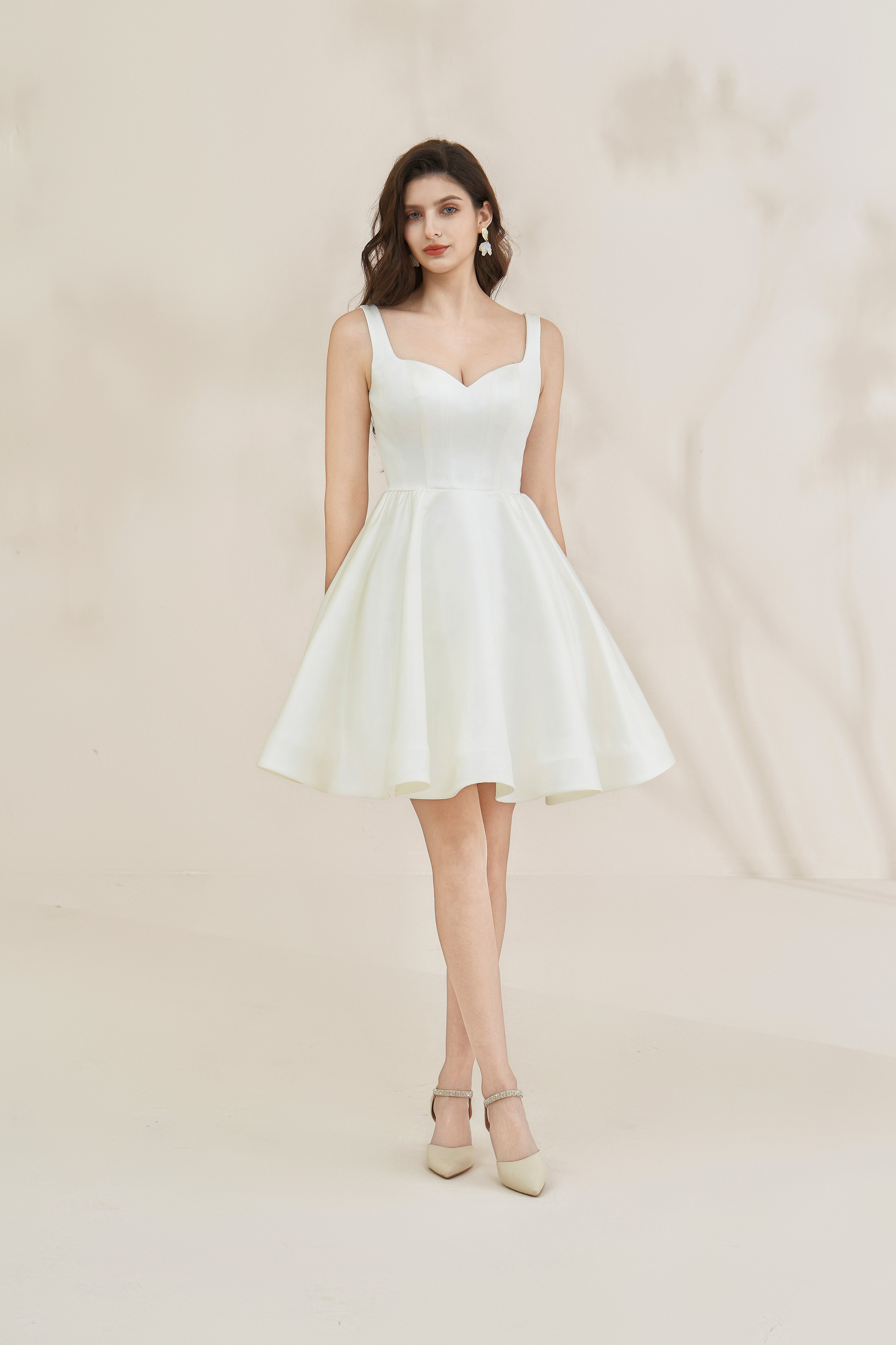 Kurzes Brautkleid LVB2668