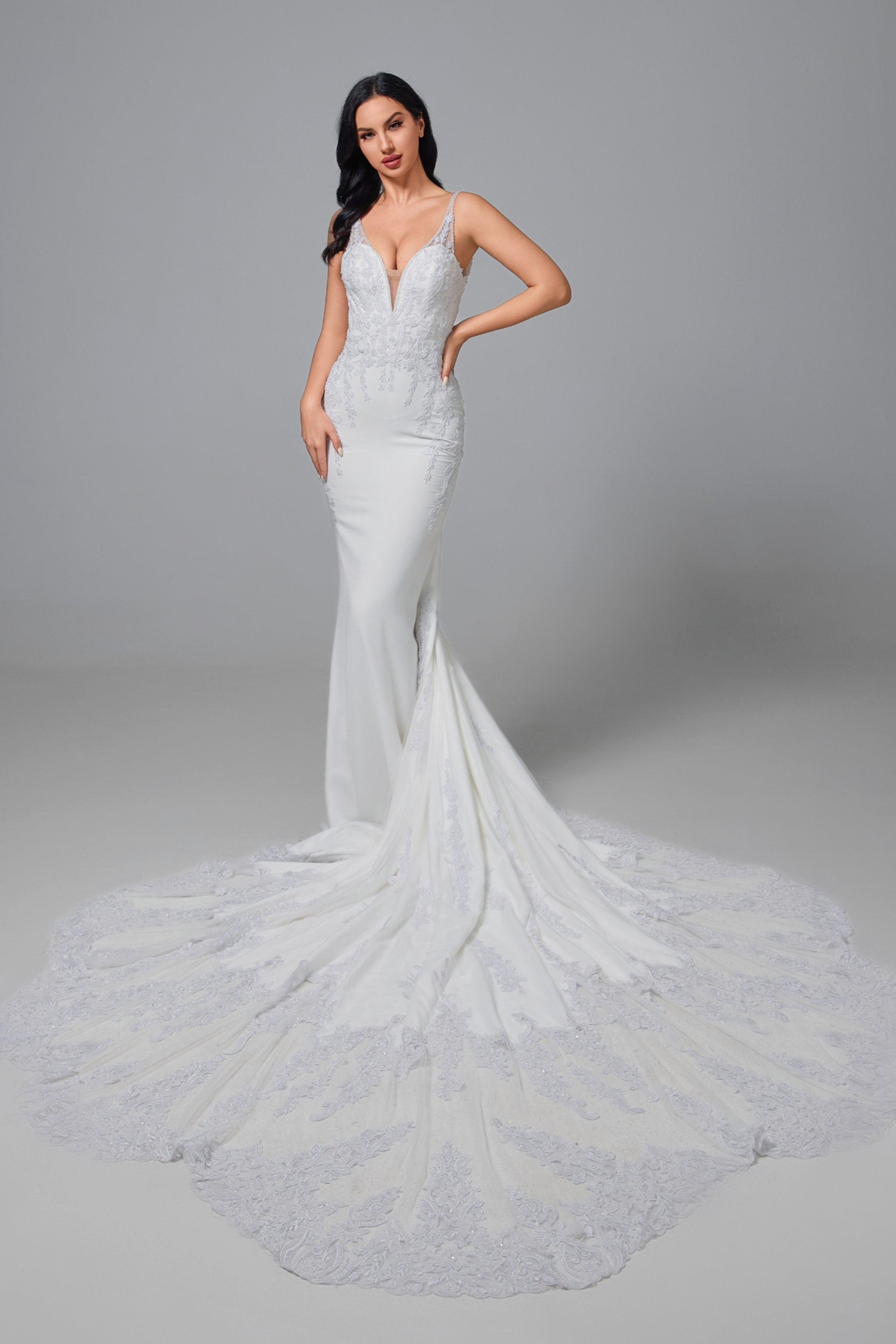 Meerjungfrau Spitze Satin Kathedrale Schleppe Handgefertigtes Brautkleid Elfenbein LVB2517