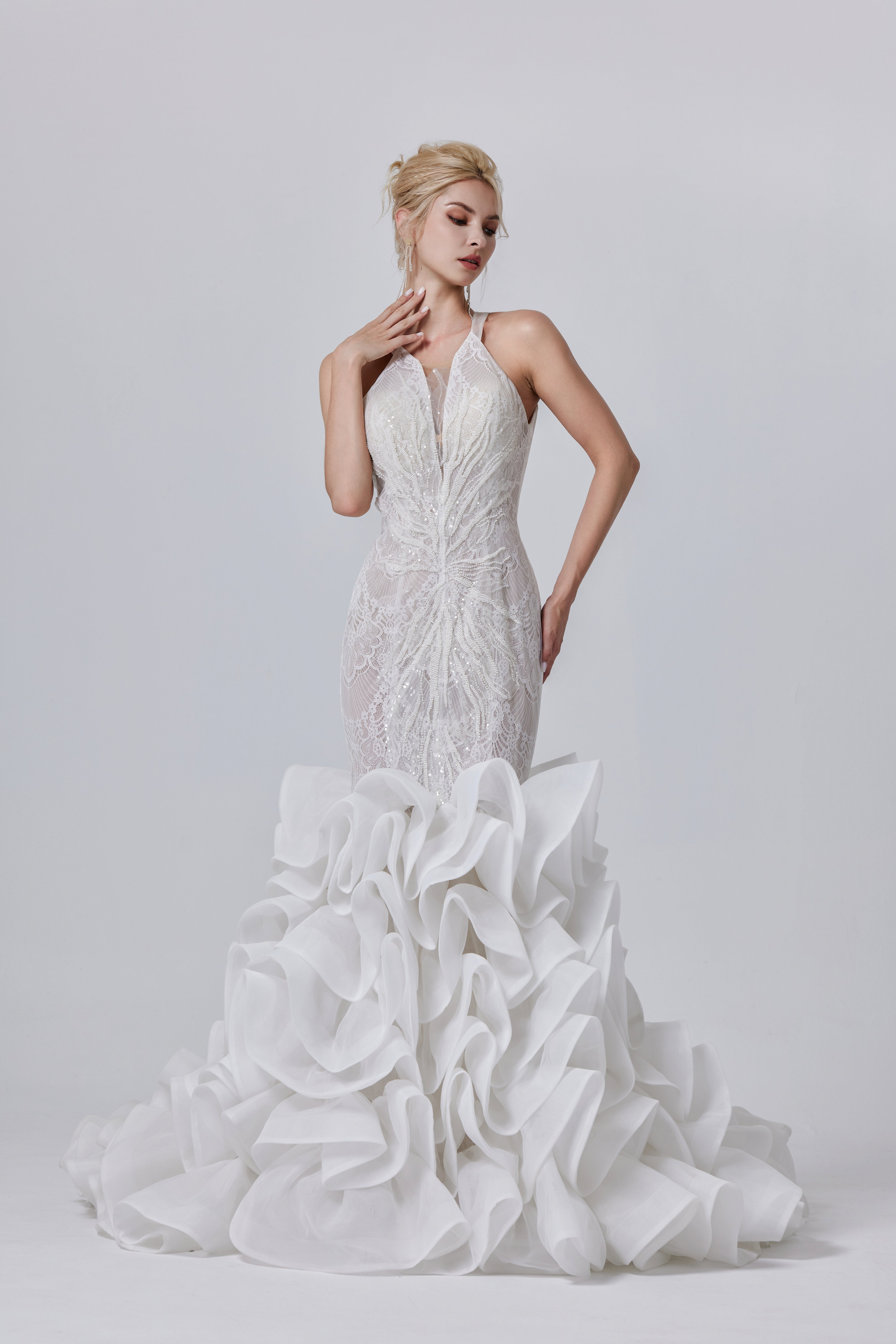 Sexy Illusionsspitze Meerjungfrau Brautkleid mit V-Ausschnitt LVB2606