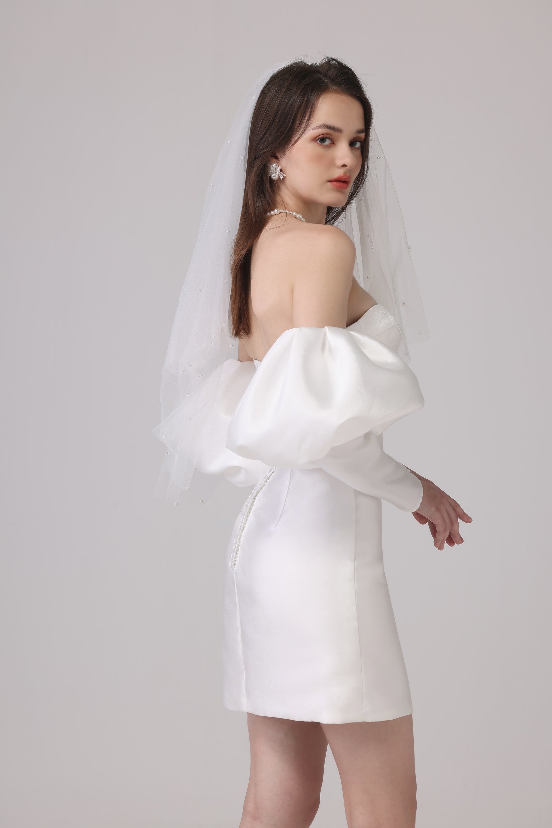 Kurzes Brautkleid LVB2633