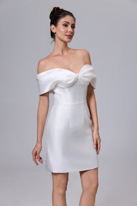 SEXY SATIN-BRAUTKLEID MIT ABNEHMBARER SCHLEPPE LVB2532