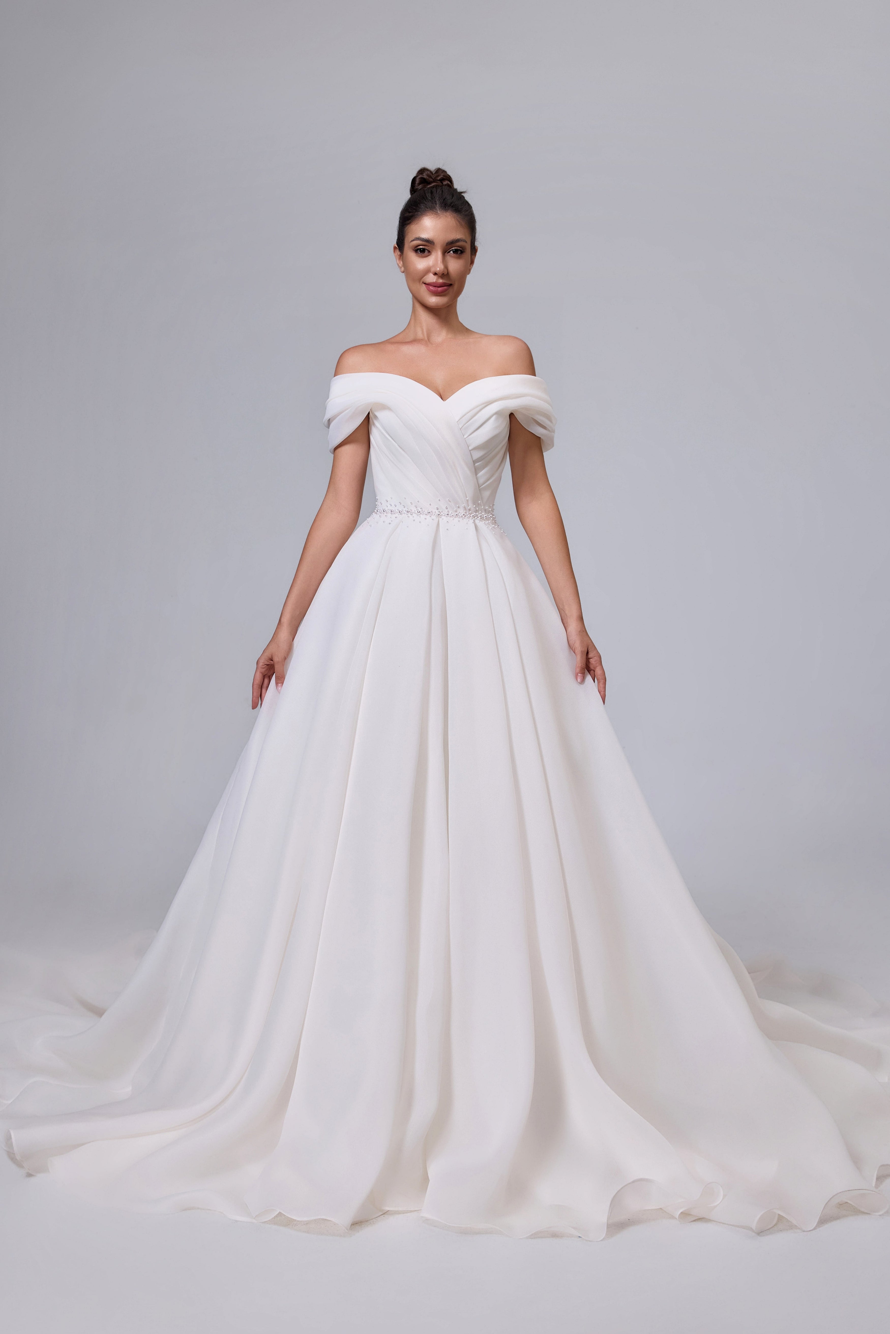 elegantes hochwertiges Organza-Brautkleid LVB2531