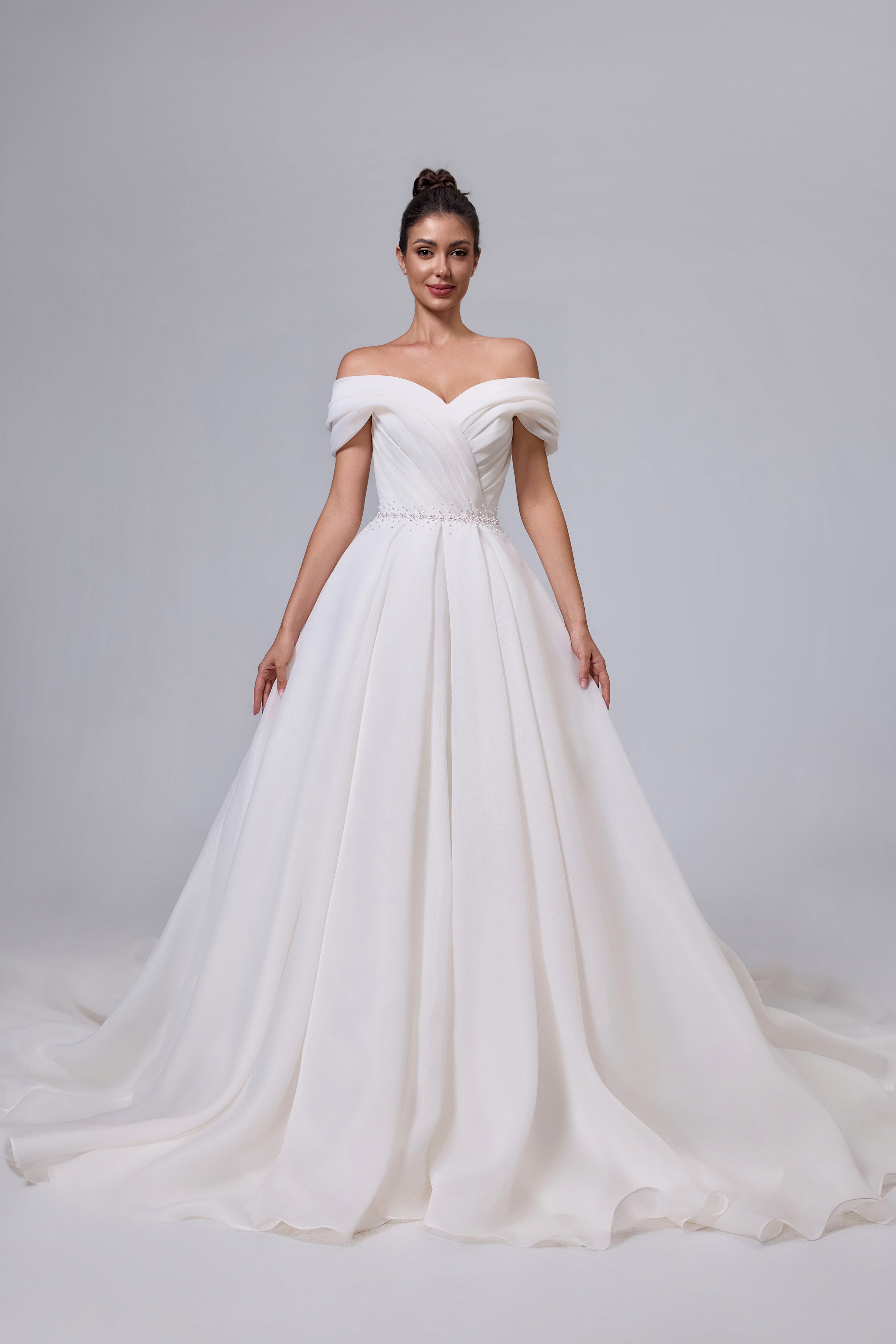 elegantes hochwertiges Organza-Brautkleid LVB2531