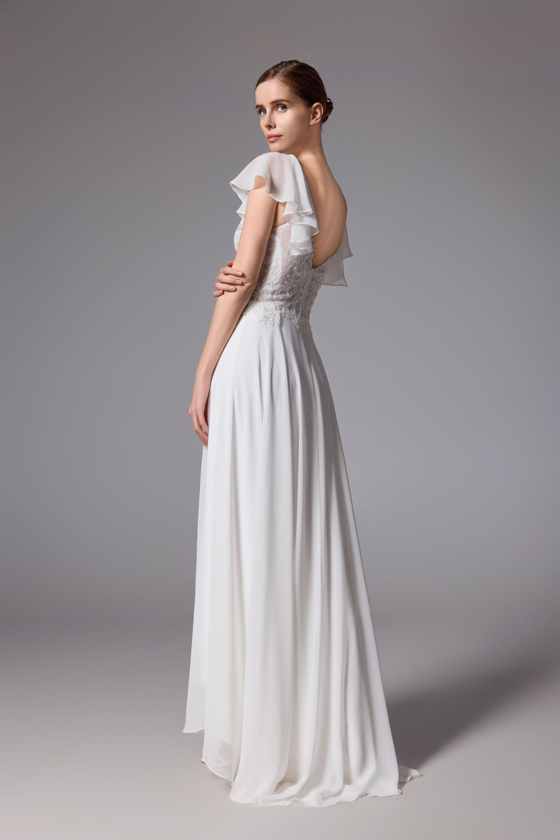 Strandinspiriertes A-Linien-Brautkleid aus Spitze LVS2402