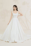 Schlichtes A-Linien-Brautkleid LVB2670