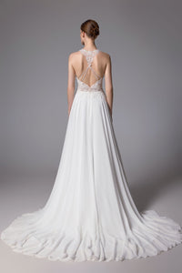 Perlenbesetztes Brautkleid mit offenem Rücken und romantischem Chiffon LVS2404