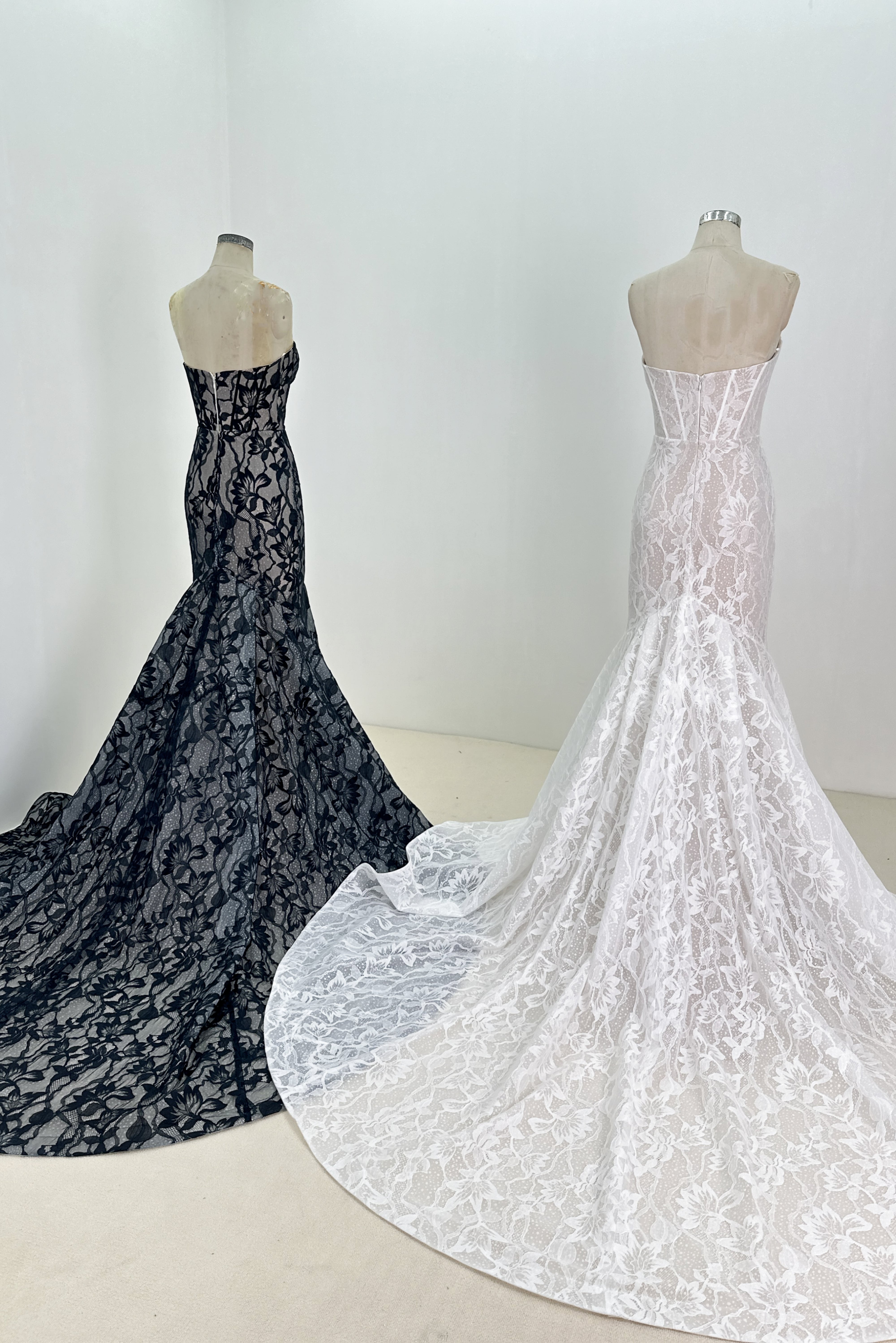 Einzigartiges, schlichtes, spitzes Etuikleid im Meerjungfrauen-Stil LVB2693