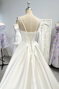 Minimalistisches, schlichtes Mikado-Etuikleid, schlichtes Brautkleid LVB2696