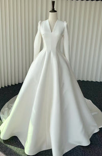 Hochzeitskleid / Brautkleid LVB2704