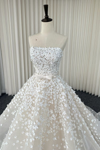 Hochzeitskleid / Brautkleid（inklusive Schleier und Handschuhe) LVB2707