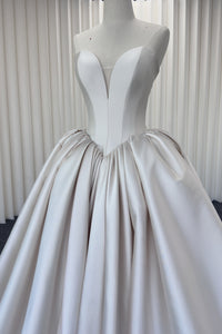 Satin Brautkleid / Hochzeitskleid LVB2709