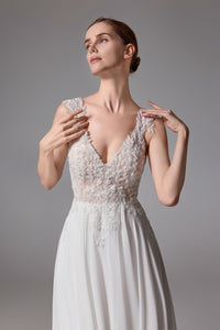 Chiffon-Brautkleid mit floralem V-Ausschnitt und sexy V-Rücken LVS2409