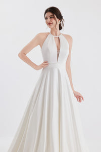 Designer-Brautkleid aus Satin LVB2611