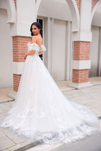 Ballkleid Spitze Tüll Handgefertigtes Brautkleid mit abnehmbaren Ärmeln LVB2503