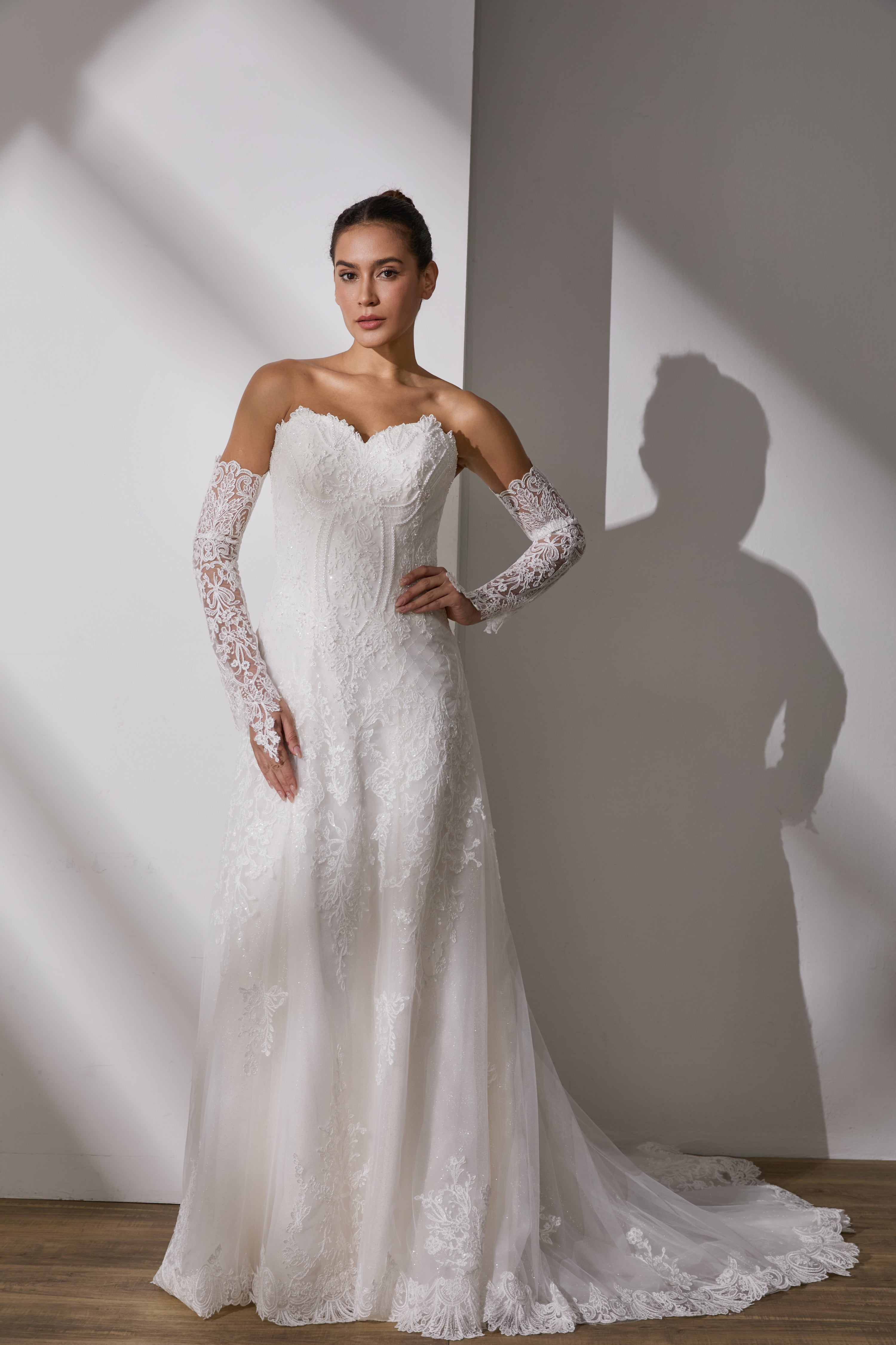 hochzeitskleid mit handschuhe Alles-inklusive-Paket: Brautkleid, Schleier, Handschuhe aus Spitze