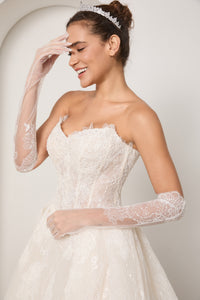 Komplett Paket: Spitzenbrautkleid+Schleier+Handschuhe+abnehmbare Ärmel+Haarschmuck zum Sparpreis LVB2702