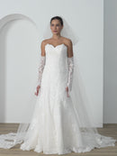 Alles-inklusive-Paket: Brautkleid, Schleier, Handschuhe aus Spitze - Limitierter Sonderpreis LVB2701